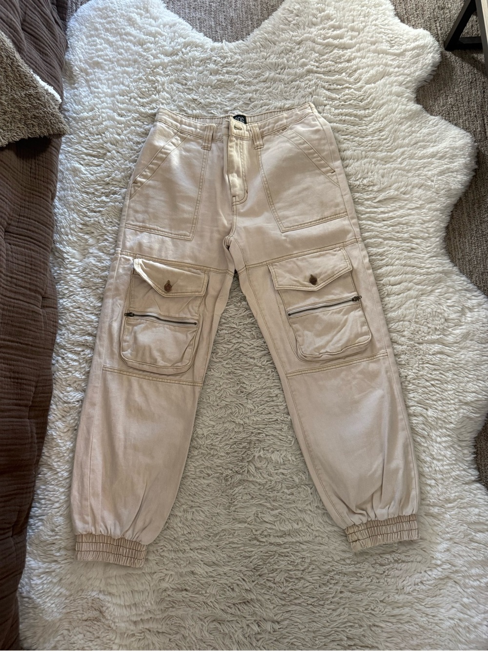 Urban Outfitters BDG Tan Cargo Jogger Pants - Utility Pocket Design
